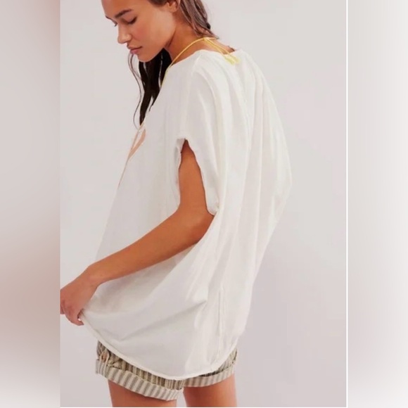 Free People X Ragabond Salty Shasta Tee Womens XSmall Oversized White - Picture 3 of 5